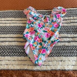 NWOT rue 21 ruffle tropical floral bikini swimsuit sz.L